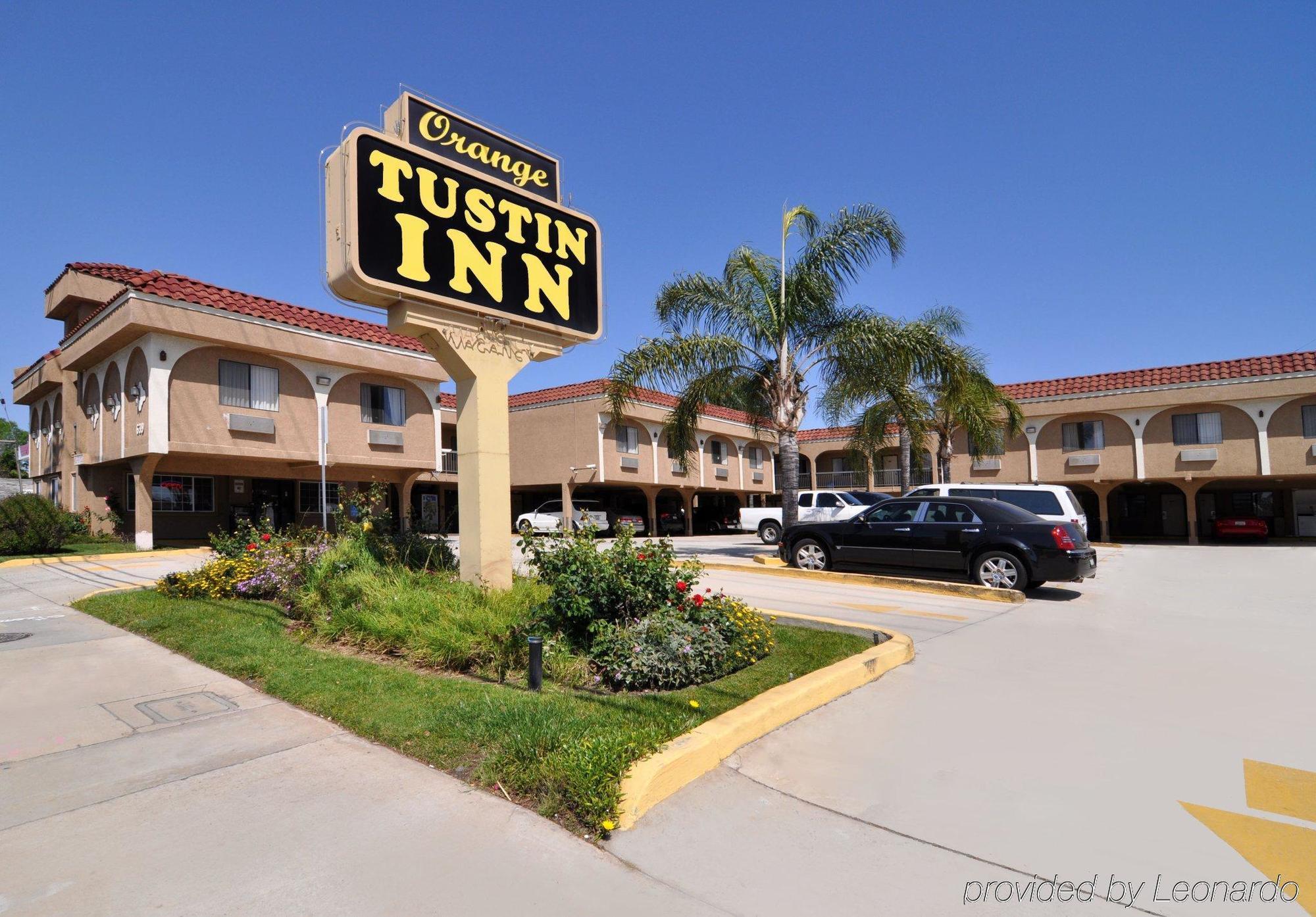 Orange Tustin Inn in Orange Bagian luar foto